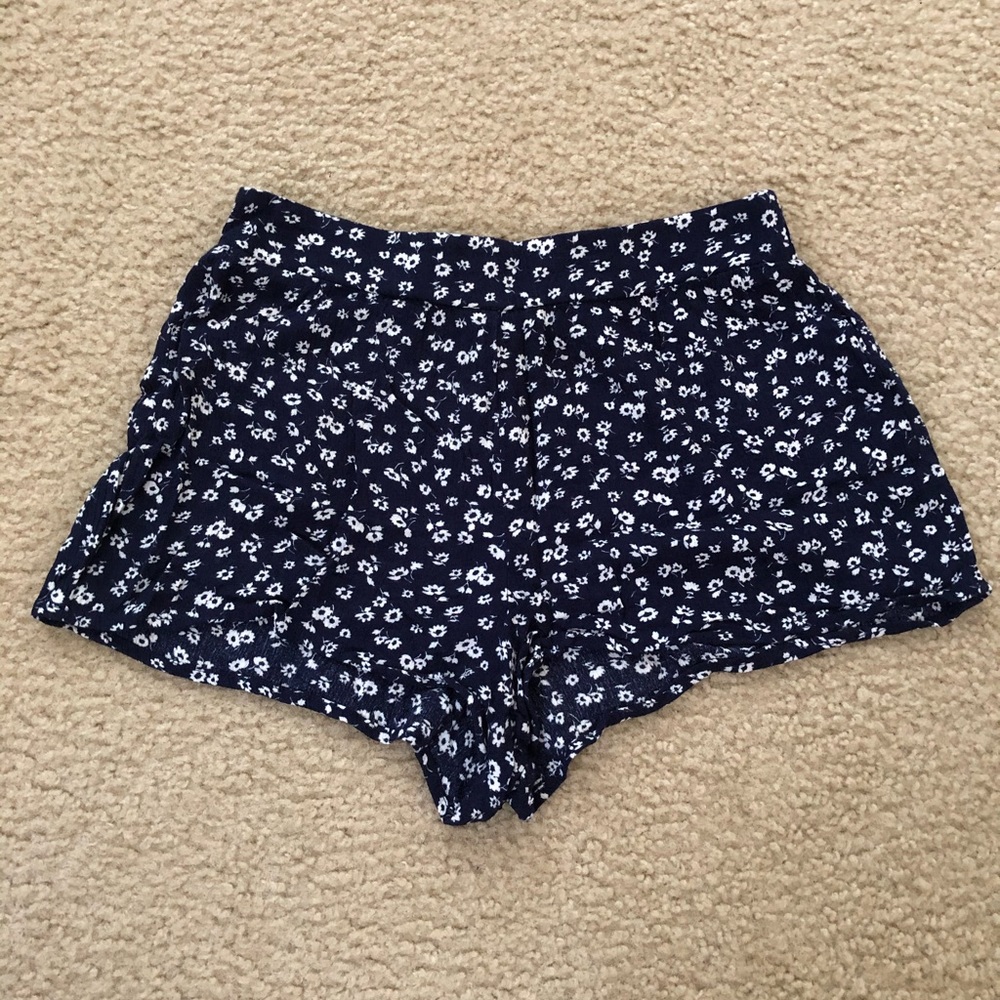 F21 Flowy shorts